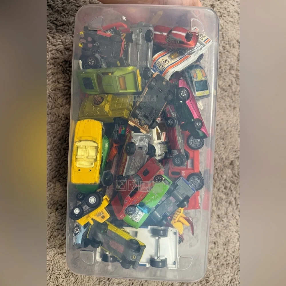 Lot of Hotwheels Matchbox and Misc. Cars and Trucks